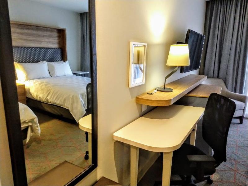 Holiday Inn & Suites - Aguascalientes By Ihg Extérieur photo