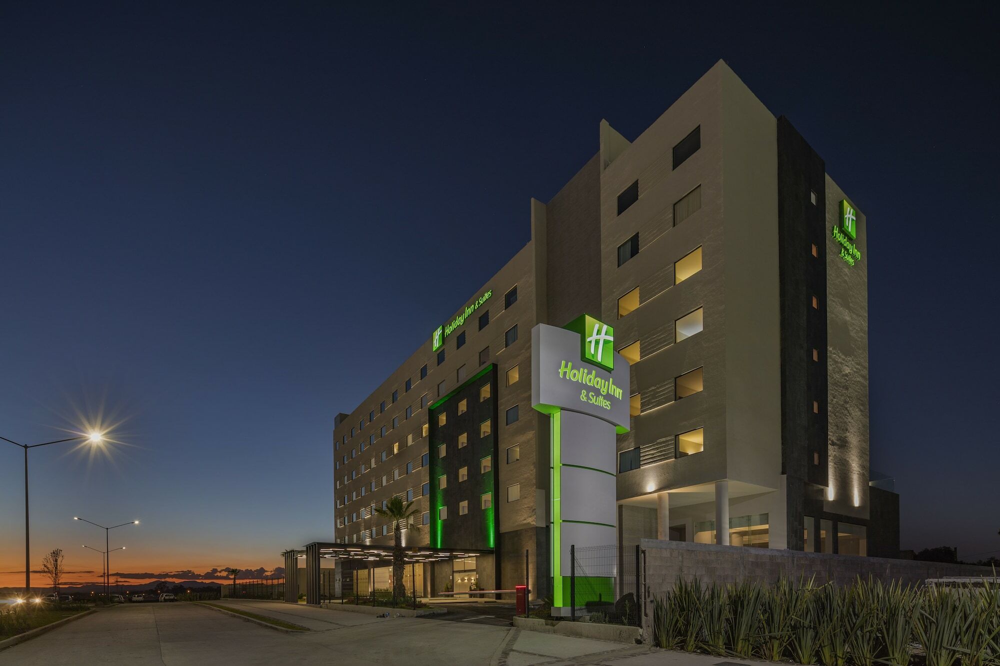 Holiday Inn & Suites - Aguascalientes By Ihg Extérieur photo